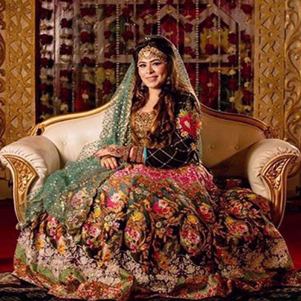Picture of OUR BEAUTIFUL CLIENT AREEBA AT HER MEHNDI EVENT IN BANGLADESH WEARING BLACK DAHLIA
