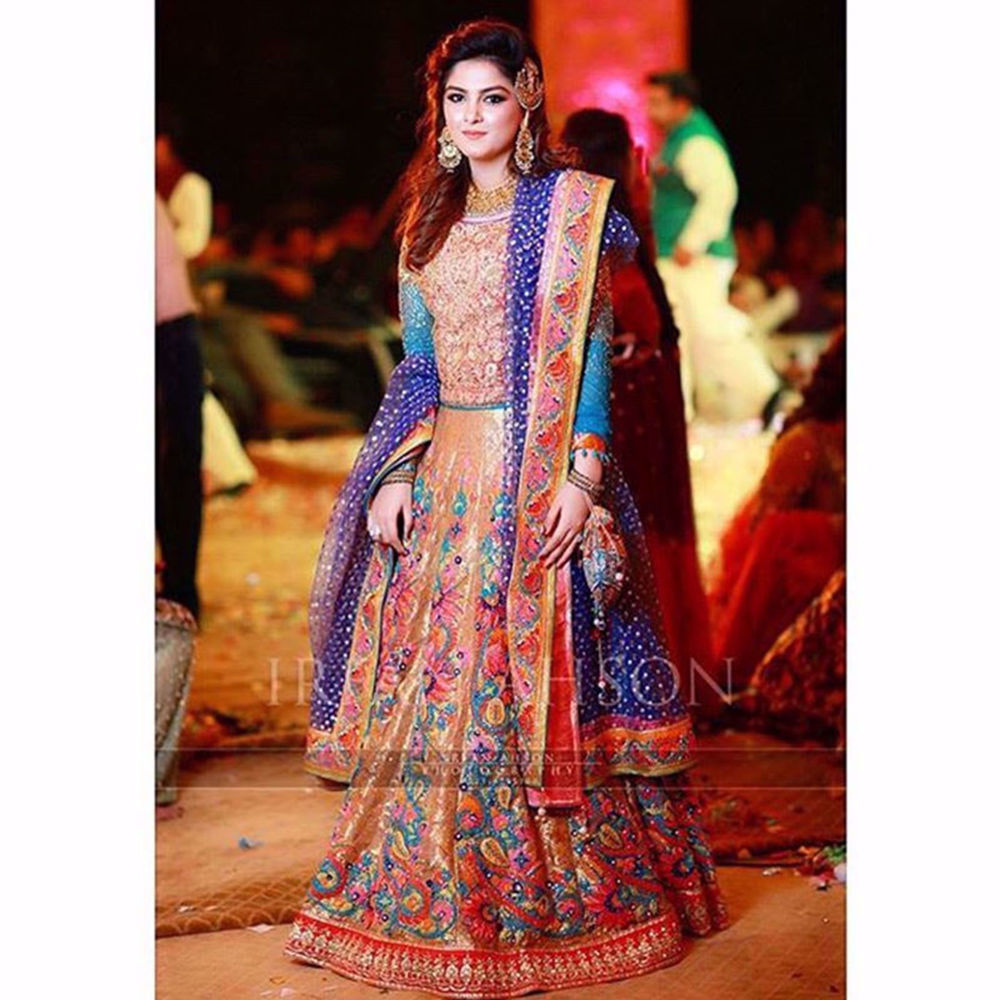 Picture of RABIA WAHEED IN CUSTOM CHAMPAGNE